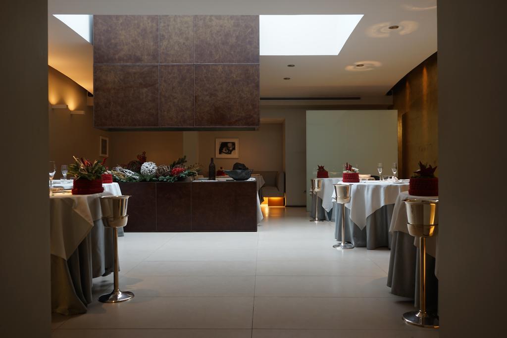 Parizzi Suites & Restaurant Parma Exterior photo